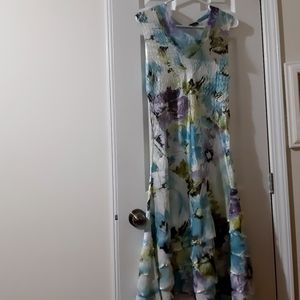 Beautiful komarov  dress. Ready for vacation or Summer⛴☀️